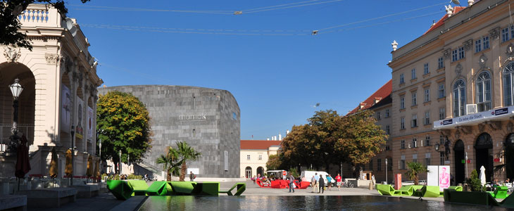 Bild: Innenhof des Museumsquartiers